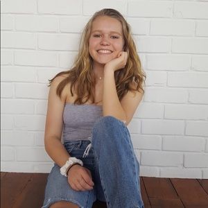 Meet your Posher, Evie